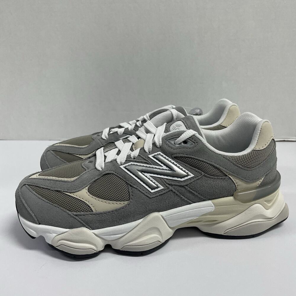New Balance 9060 Big Kid Slate Grey Timberwolf GC9060BA Size 5.5 GS 7 Women